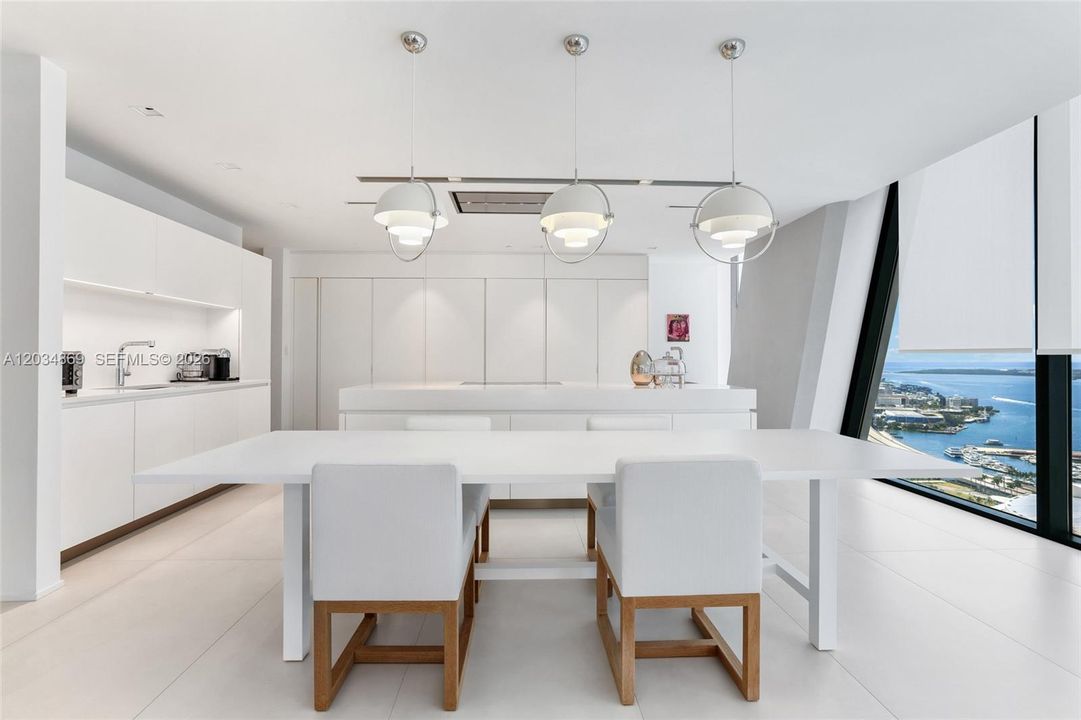 For Sale: $6,700,000 (4 beds, 5 baths, 4600 Square Feet)