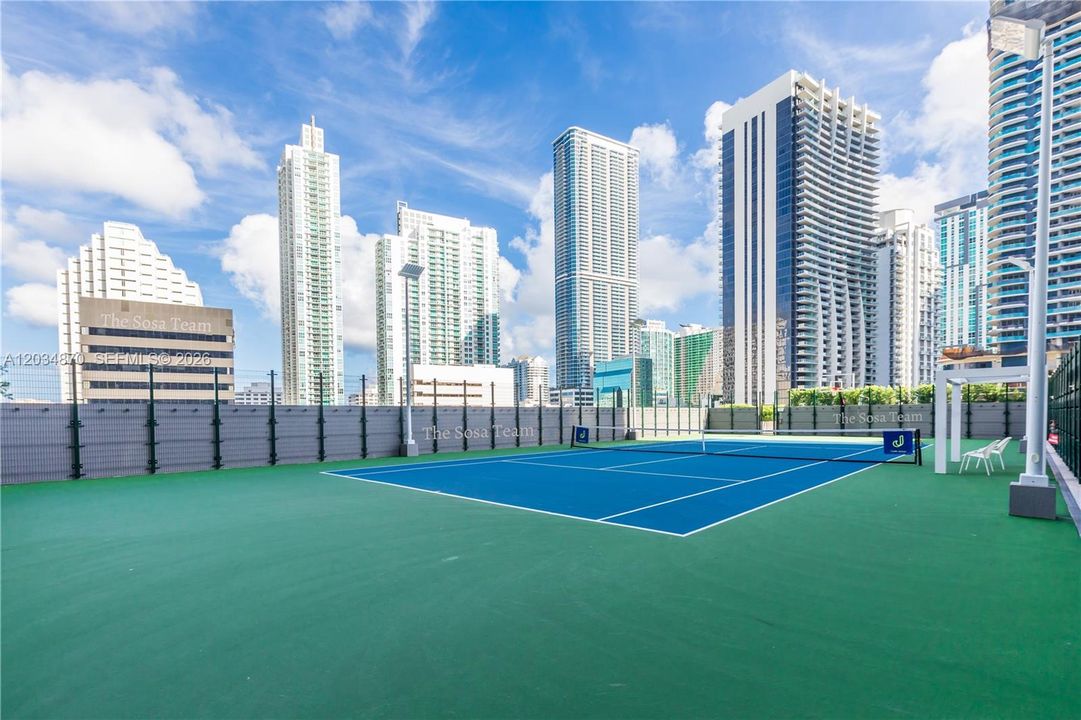 For Rent: $5,900 (2 beds, 2 baths, 1152 Square Feet)