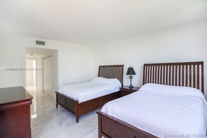 For Rent: $7,000 (2 beds, 2 baths, 1600 Square Feet)