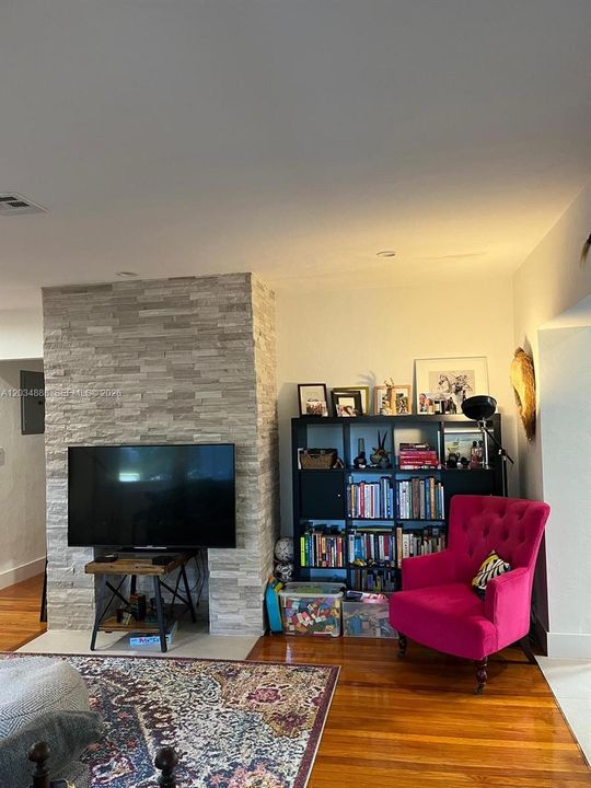 En Renta: $5,950 (3 camas, 2 baños, 1533 Pies cuadrados)