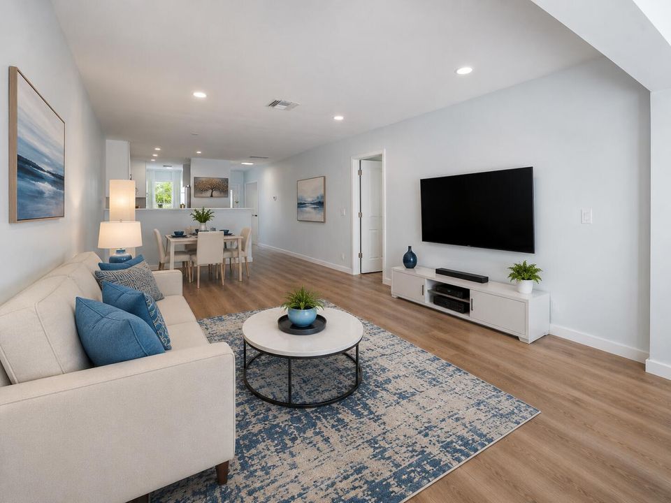 Living Room/Dining Room