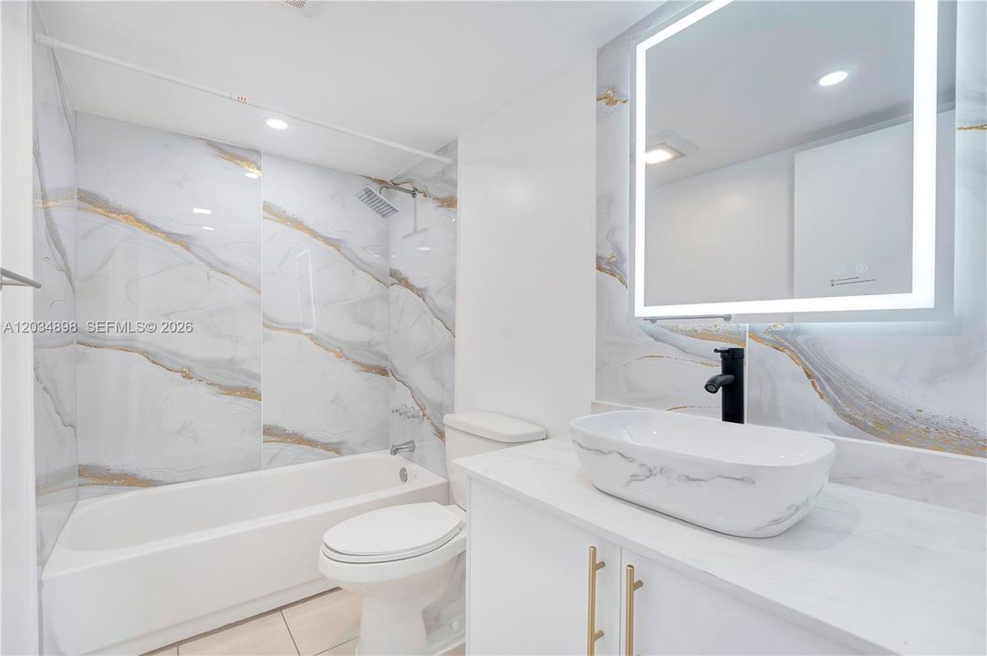 En Renta: $2,700 (3 camas, 2 baños, 1205 Pies cuadrados)