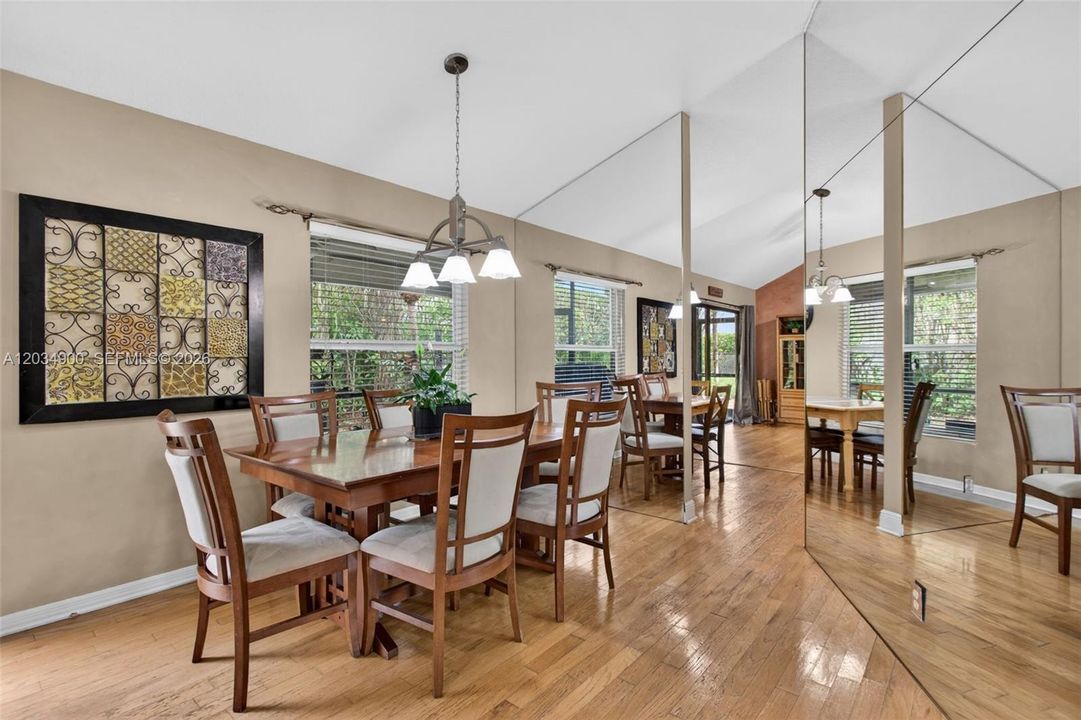For Sale: $800,000 (4 beds, 3 baths, 2445 Square Feet)