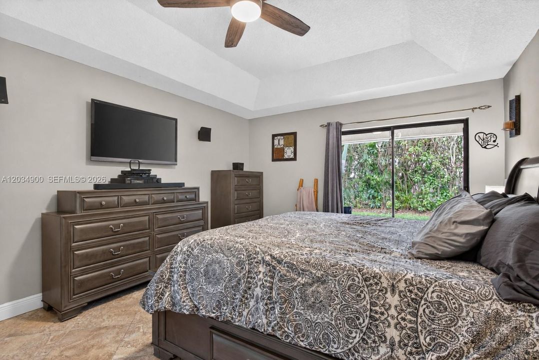 For Sale: $800,000 (4 beds, 3 baths, 2445 Square Feet)