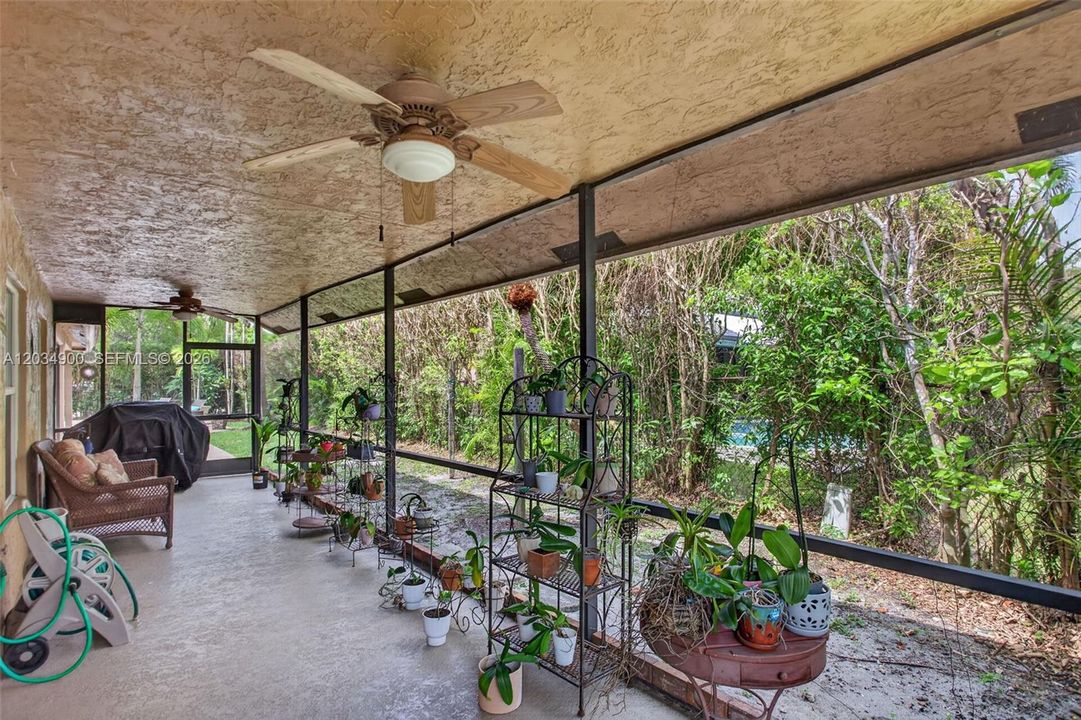For Sale: $800,000 (4 beds, 3 baths, 2445 Square Feet)