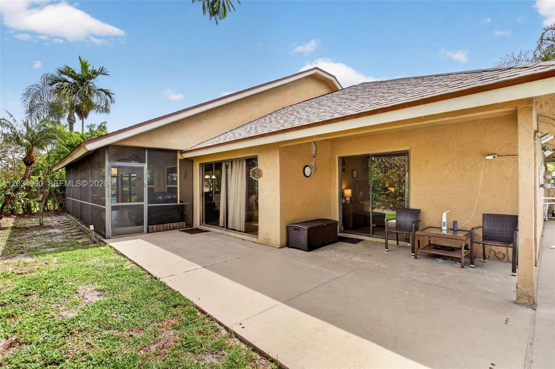 For Sale: $800,000 (4 beds, 3 baths, 2445 Square Feet)