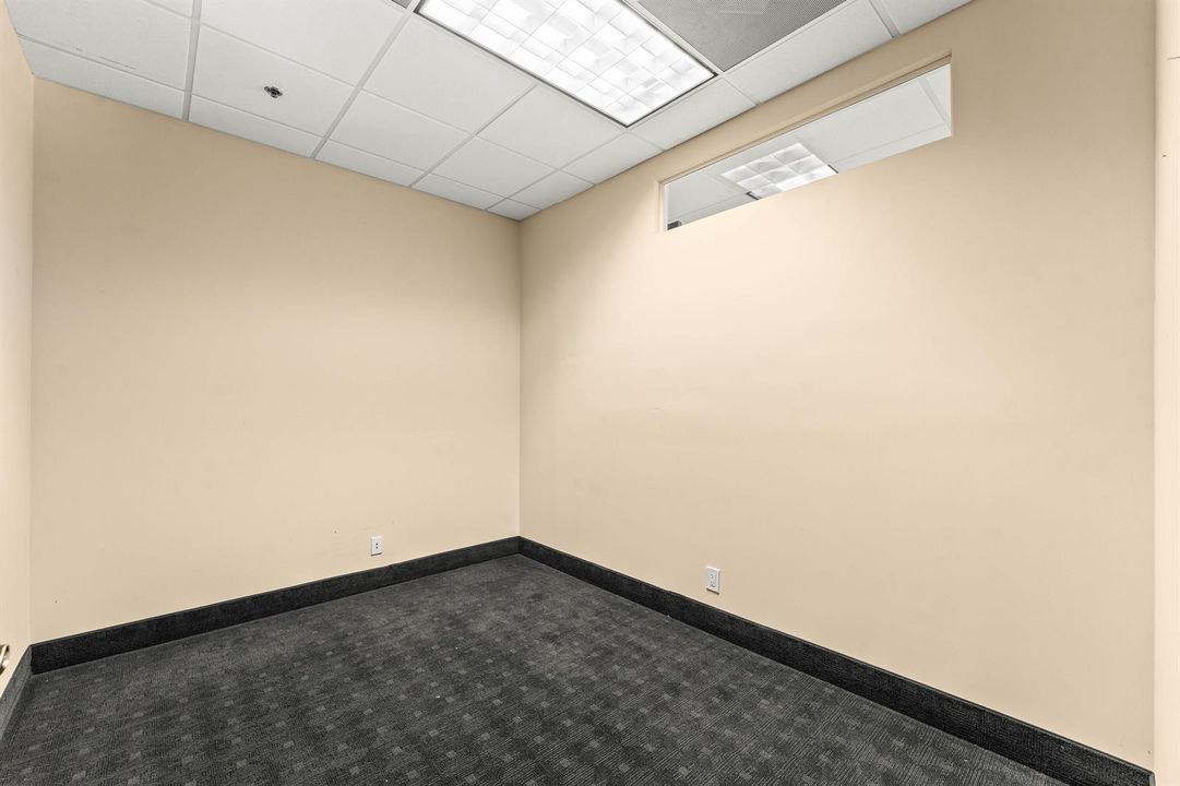 009-7820GladesRoad-225-BocaRaton-FL-3343