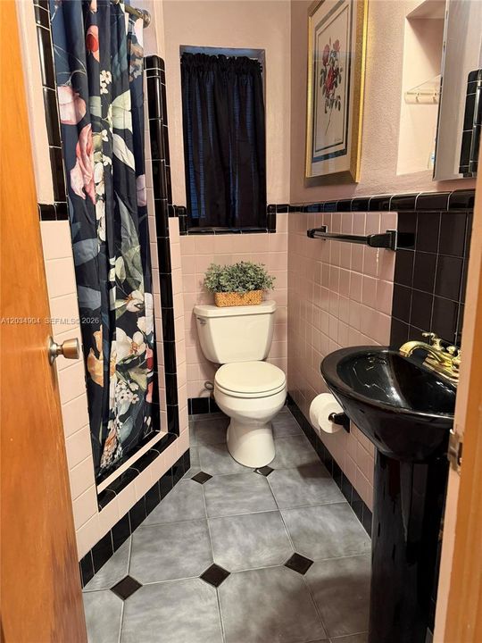 For Sale: $729,000 (0 beds, 0 baths, 2340 Square Feet)