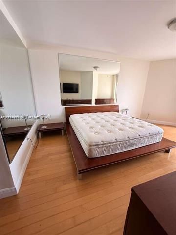 В аренду: $10,400 (3 спален, 3 ванн, 1750 Квадратных фут)