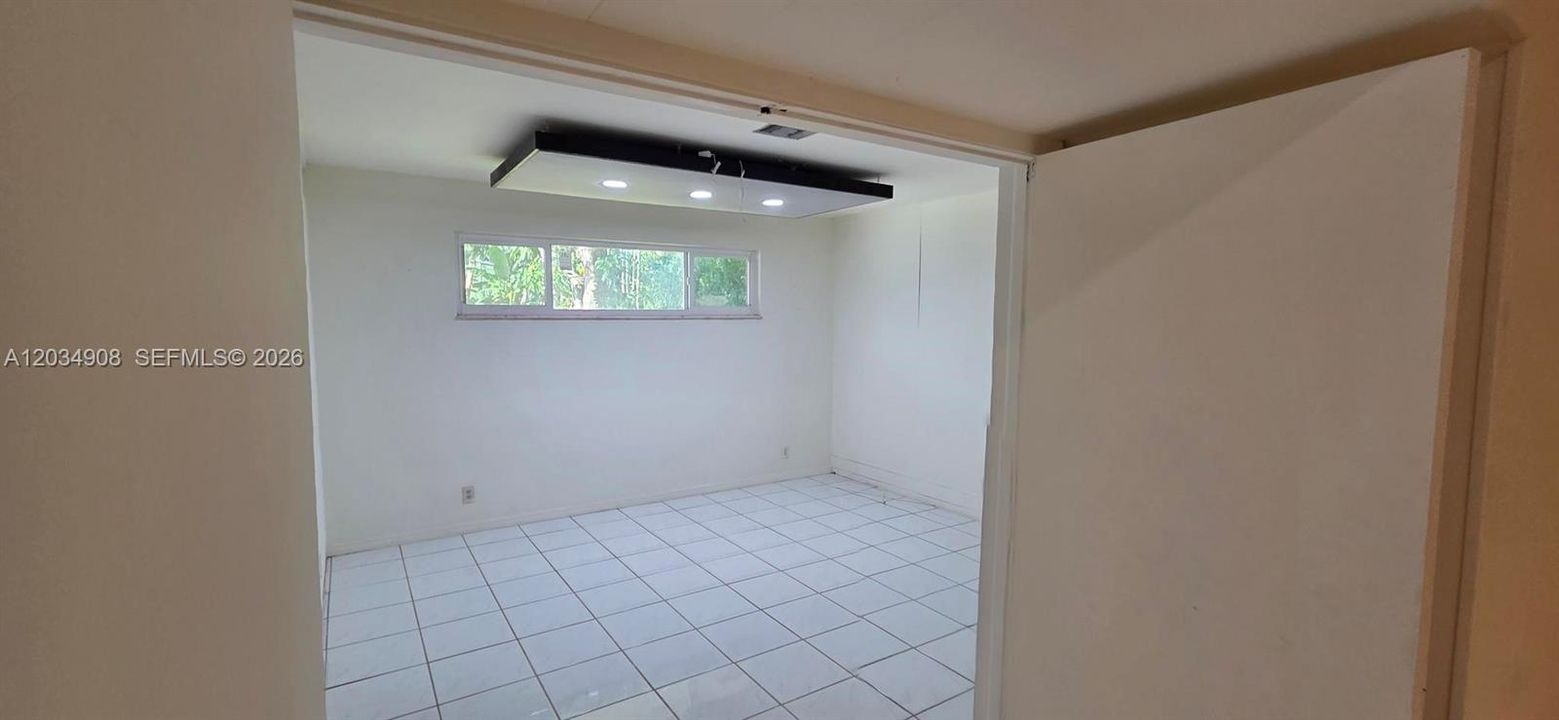 En Renta: $5,750 (5 camas, 4 baños, 5023 Pies cuadrados)