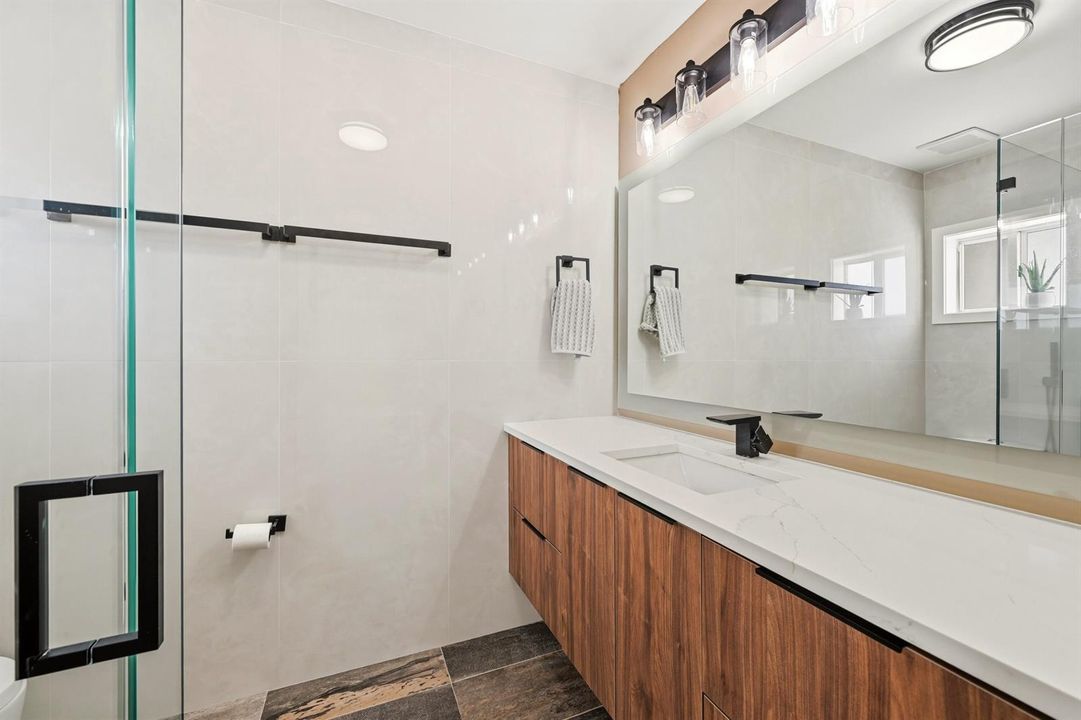 31_primary bathroom