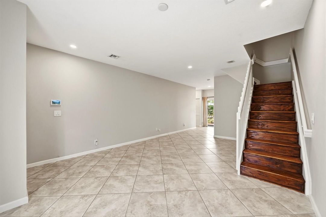08_living room