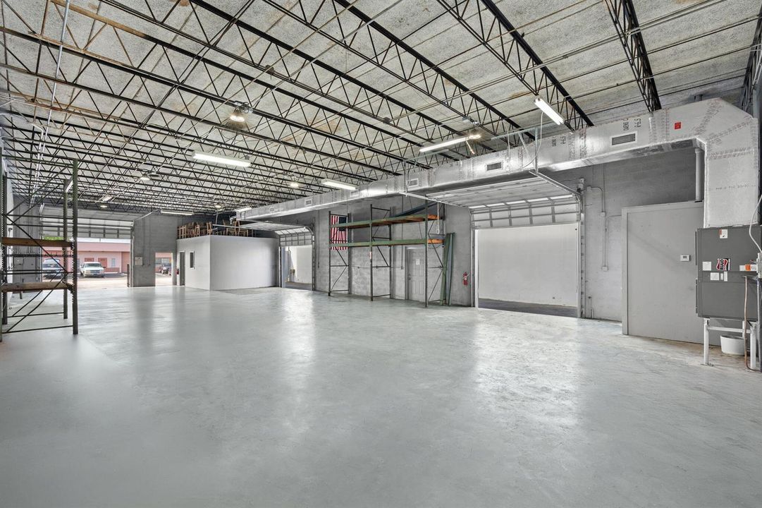 16-web-or-mls-270 SW 33rd St, Fort Laude