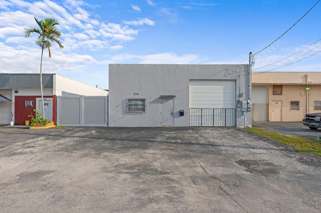 6-web-or-mls-270 SW 33rd St, Fort Lauder