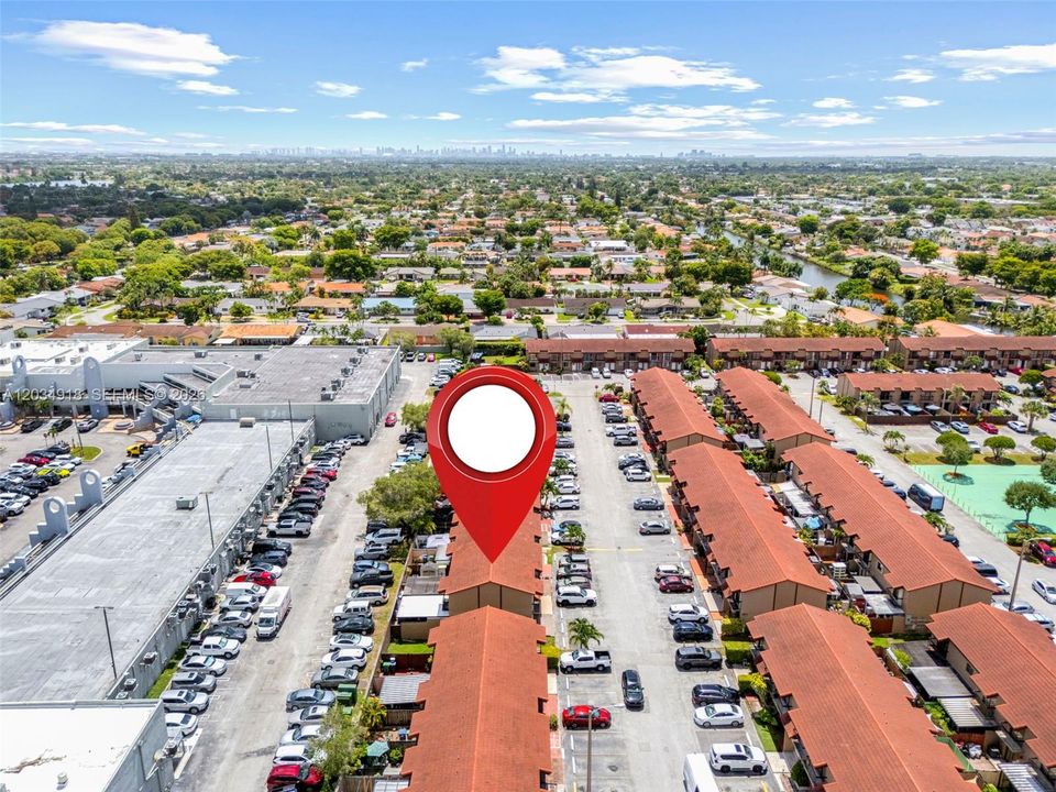 For Sale: $429,900 (3 beds, 1 baths, 987 Square Feet)