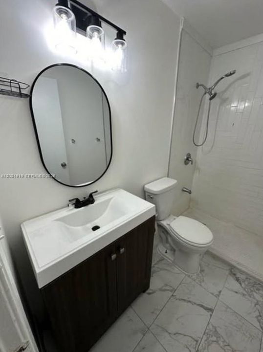 For Rent: $1,875 (1 beds, 1 baths, 3754 Square Feet)