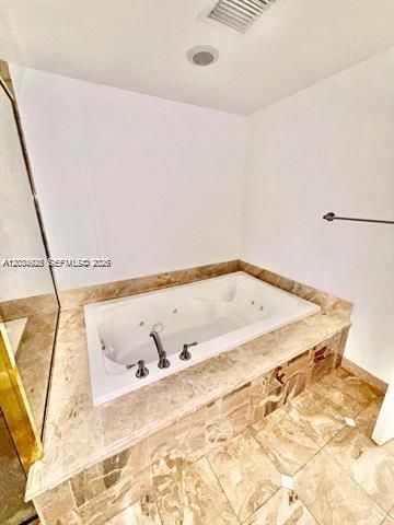 For Rent: $8,000 (3 beds, 3 baths, 1750 Square Feet)