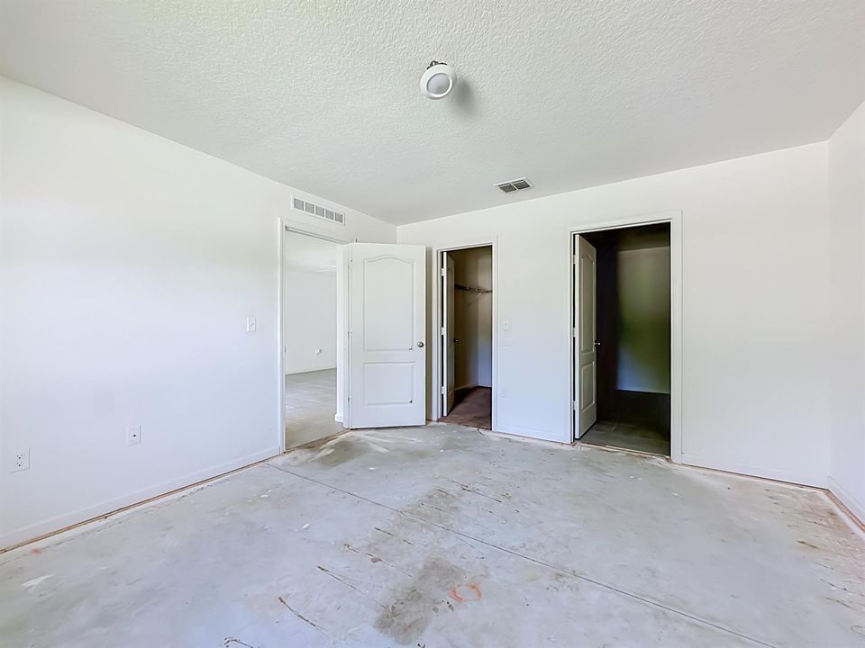 8650 Lake George Circle W-35