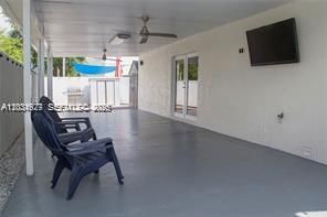 For Rent: $3,750 (4 beds, 2 baths, 1702 Square Feet)