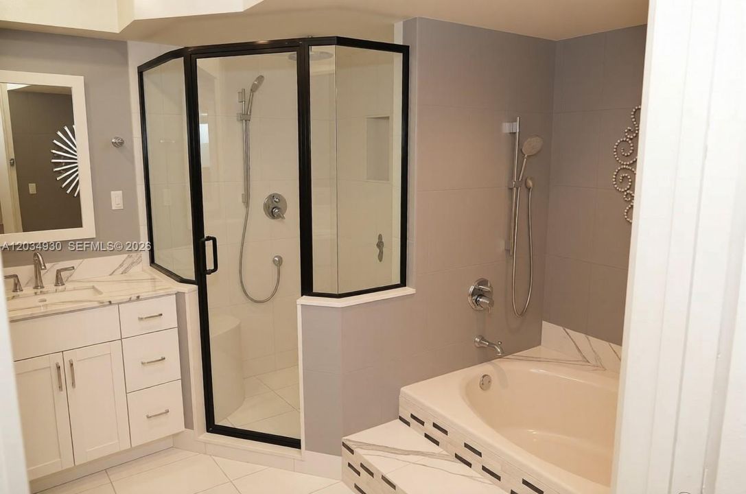 For Rent: $4,000 (2 beds, 2 baths, 1435 Square Feet)