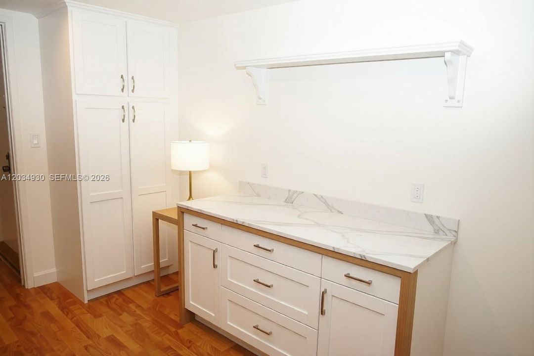 For Rent: $4,000 (2 beds, 2 baths, 1435 Square Feet)