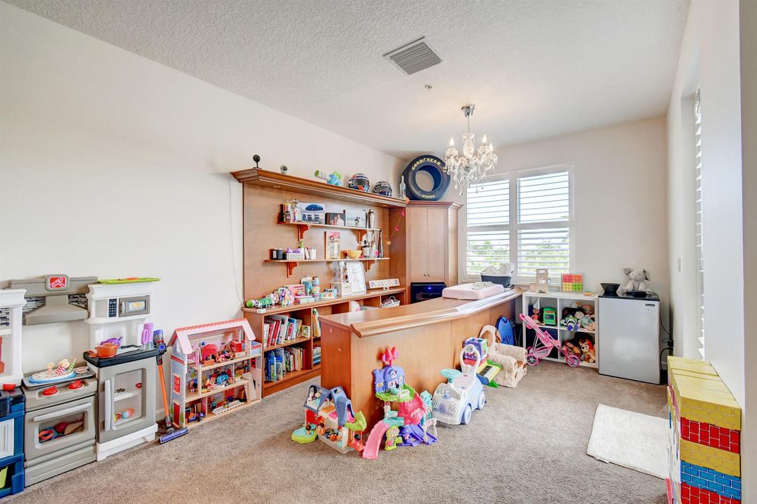 STATIONARY DRY BAR