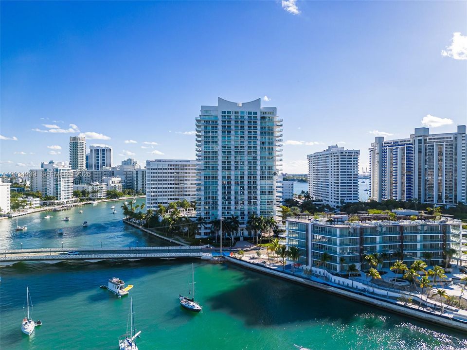 For Rent: $39,200 (3 beds, 3 baths, 4750 Square Feet)