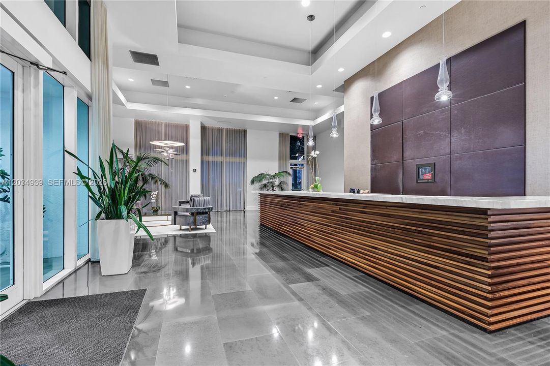 For Rent: $39,200 (3 beds, 3 baths, 4750 Square Feet)