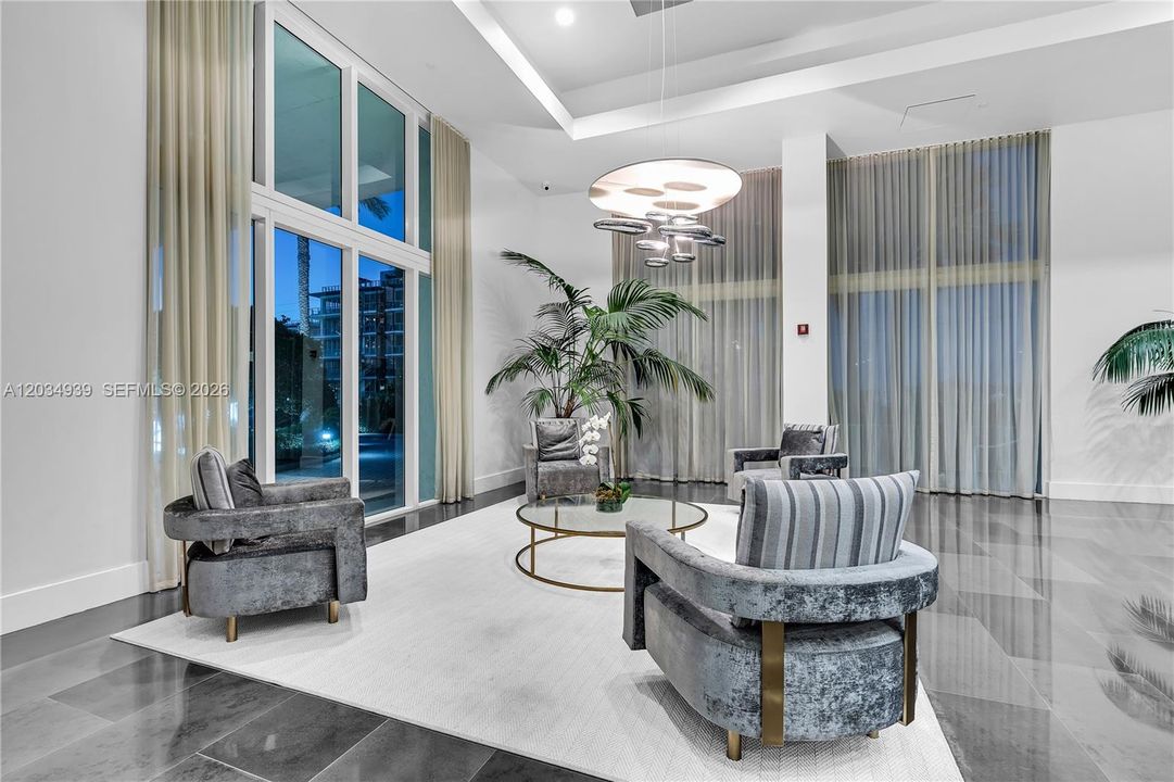 For Rent: $39,200 (3 beds, 3 baths, 4750 Square Feet)