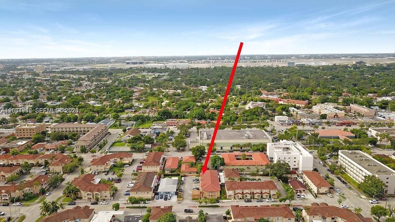 For Rent: $2,500 (2 beds, 2 baths, 730 Square Feet)