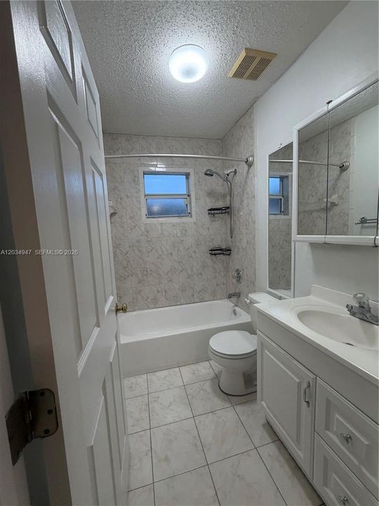 En Renta: $1,800 (1 camas, 1 baños, 1793 Pies cuadrados)