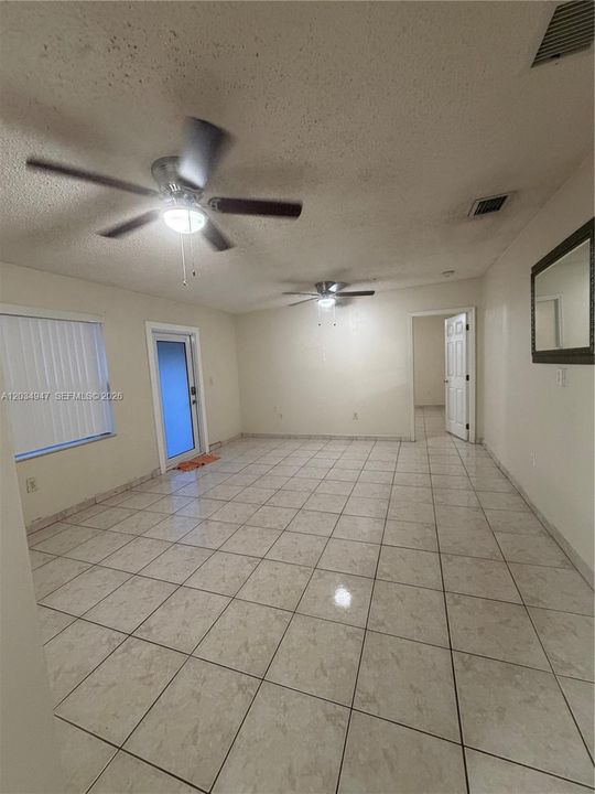 En Renta: $1,800 (1 camas, 1 baños, 1793 Pies cuadrados)