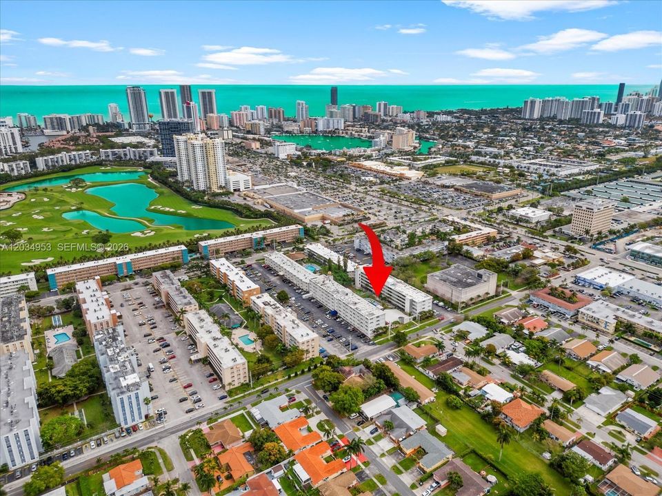 For Sale: $260,000 (2 beds, 2 baths, 1070 Square Feet)