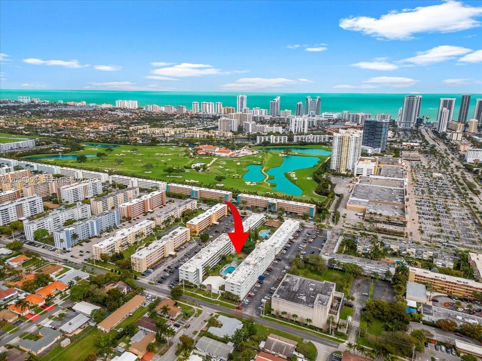 For Sale: $260,000 (2 beds, 2 baths, 1070 Square Feet)
