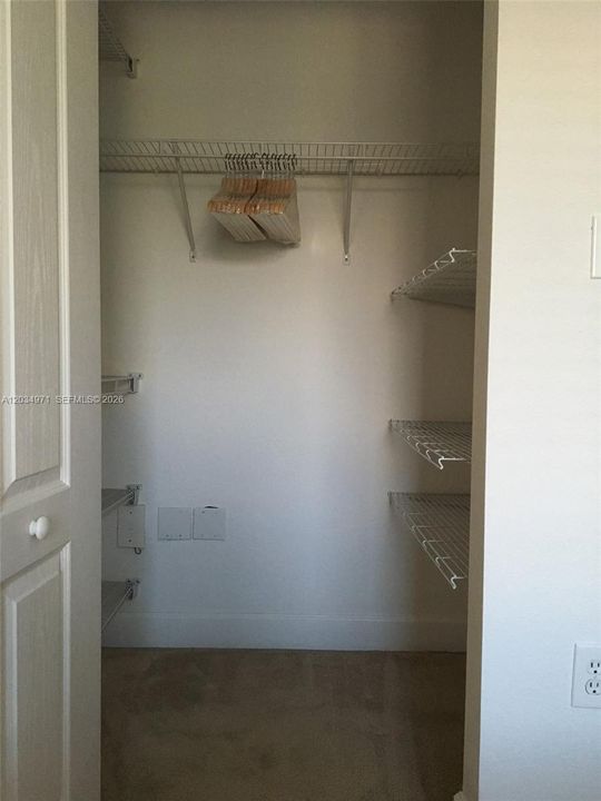 В аренду: $2,000 (1 спален, 1 ванн, 0 Квадратных фут)
