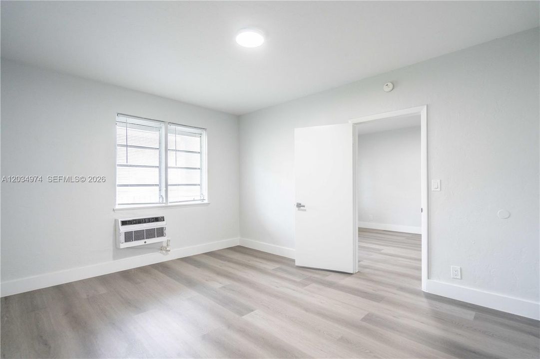 For Rent: $1,750 (1 beds, 1 baths, 650 Square Feet)