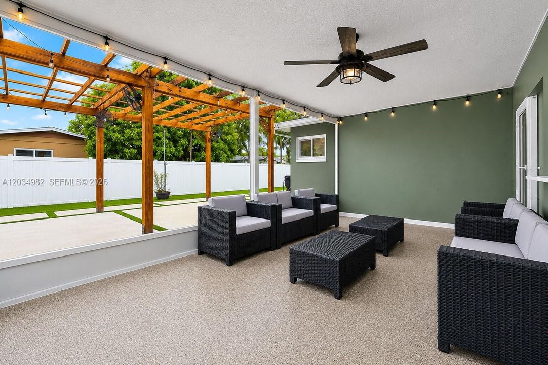 For Rent: $3,950 (3 beds, 2 baths, 1626 Square Feet)