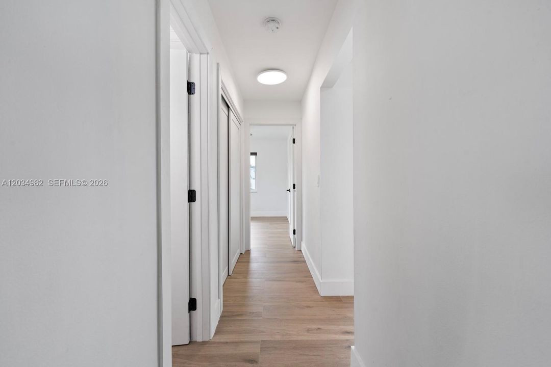 For Rent: $3,950 (3 beds, 2 baths, 1626 Square Feet)