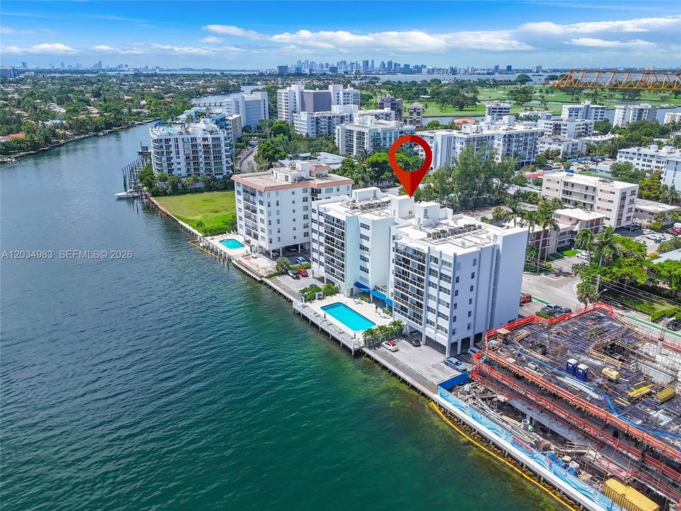 For Sale: $429,000 (1 beds, 1 baths, 1080 Square Feet)