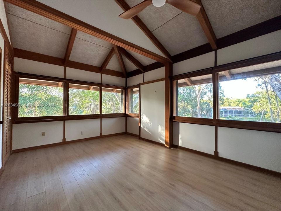 En Renta: $6,900 (4 camas, 2 baños, 1614 Pies cuadrados)