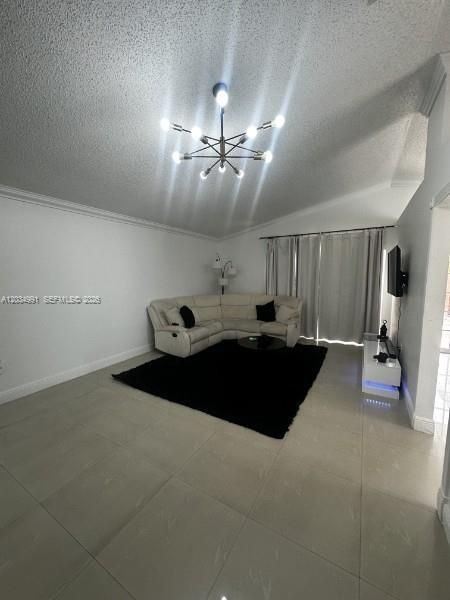 В аренду: $3,200 (3 спален, 2 ванн, 1402 Квадратных фут)