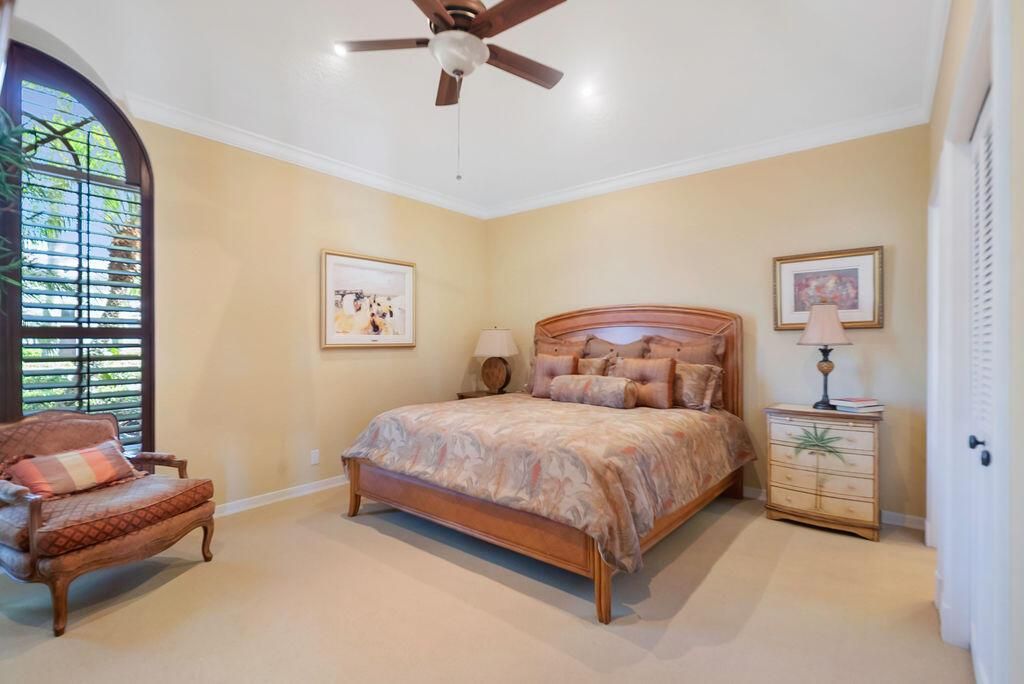 bed sandbourne