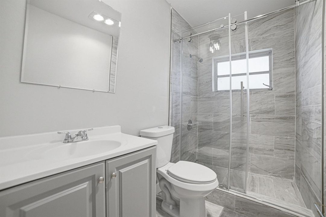 Bathroom2