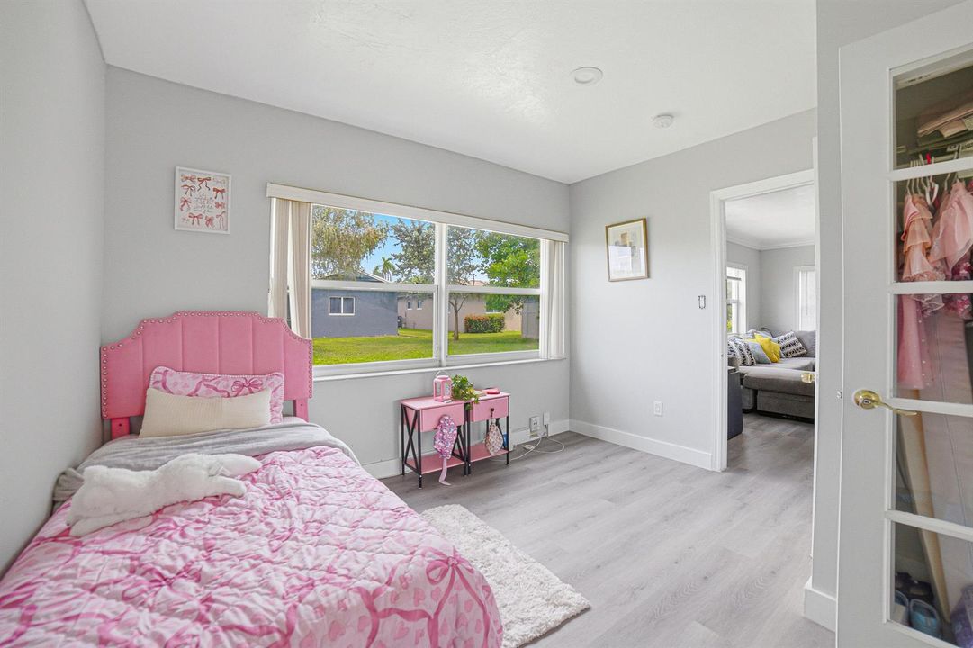 Bedroom2