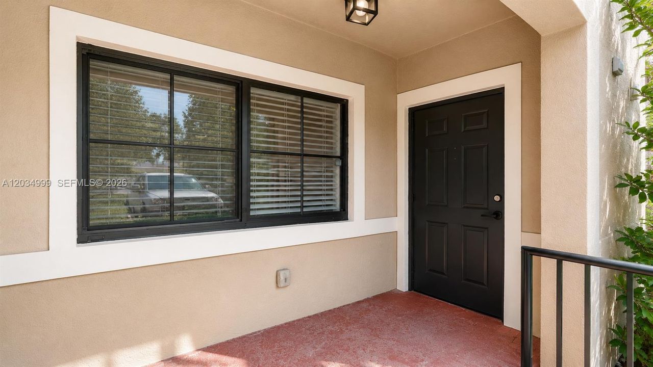 For Sale: $380,000 (3 beds, 2 baths, 1515 Square Feet)