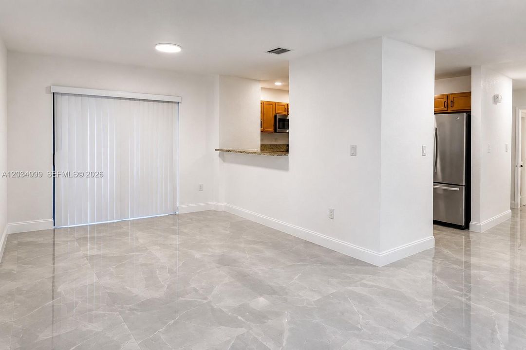 For Sale: $380,000 (3 beds, 2 baths, 1515 Square Feet)