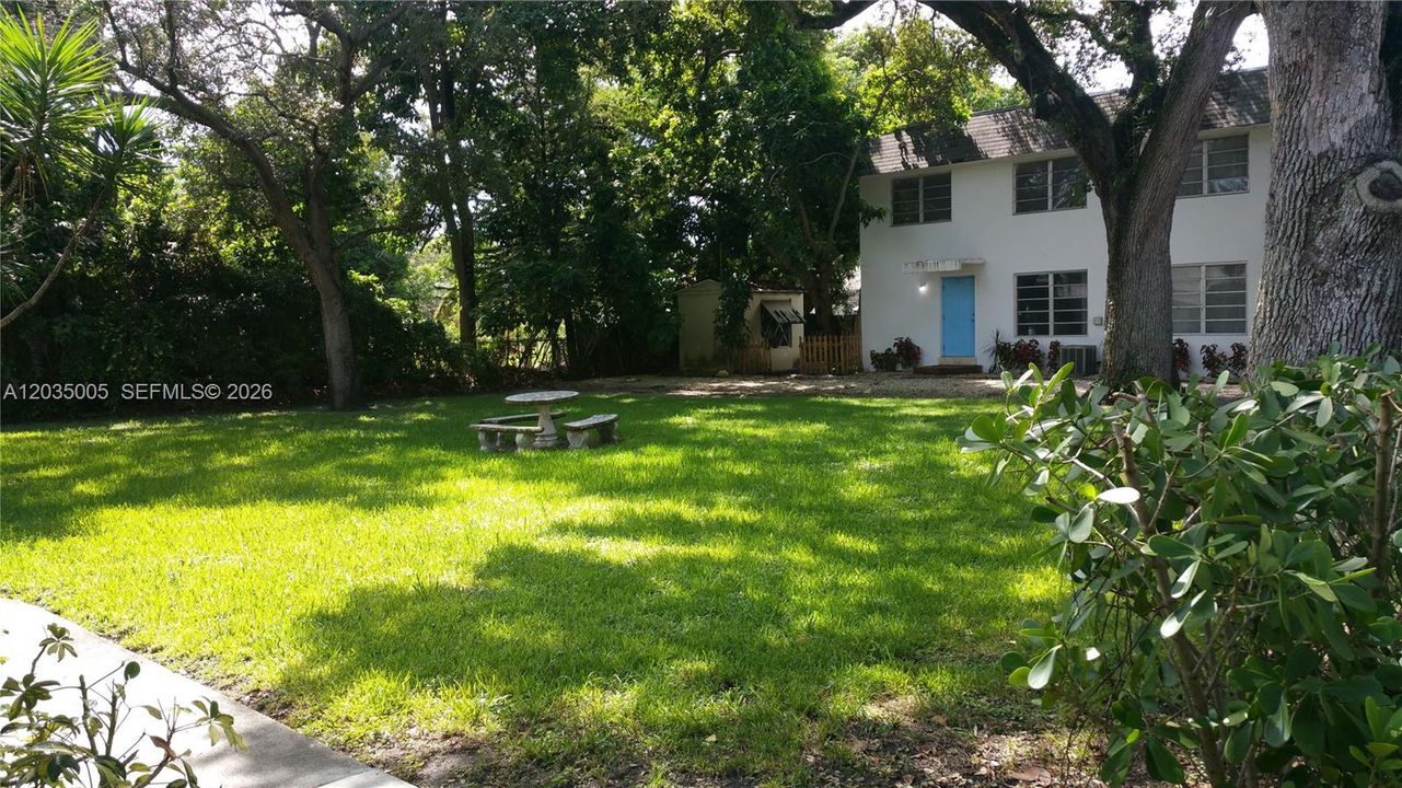 For Rent: $1,575 (1 beds, 1 baths, 522 Square Feet)