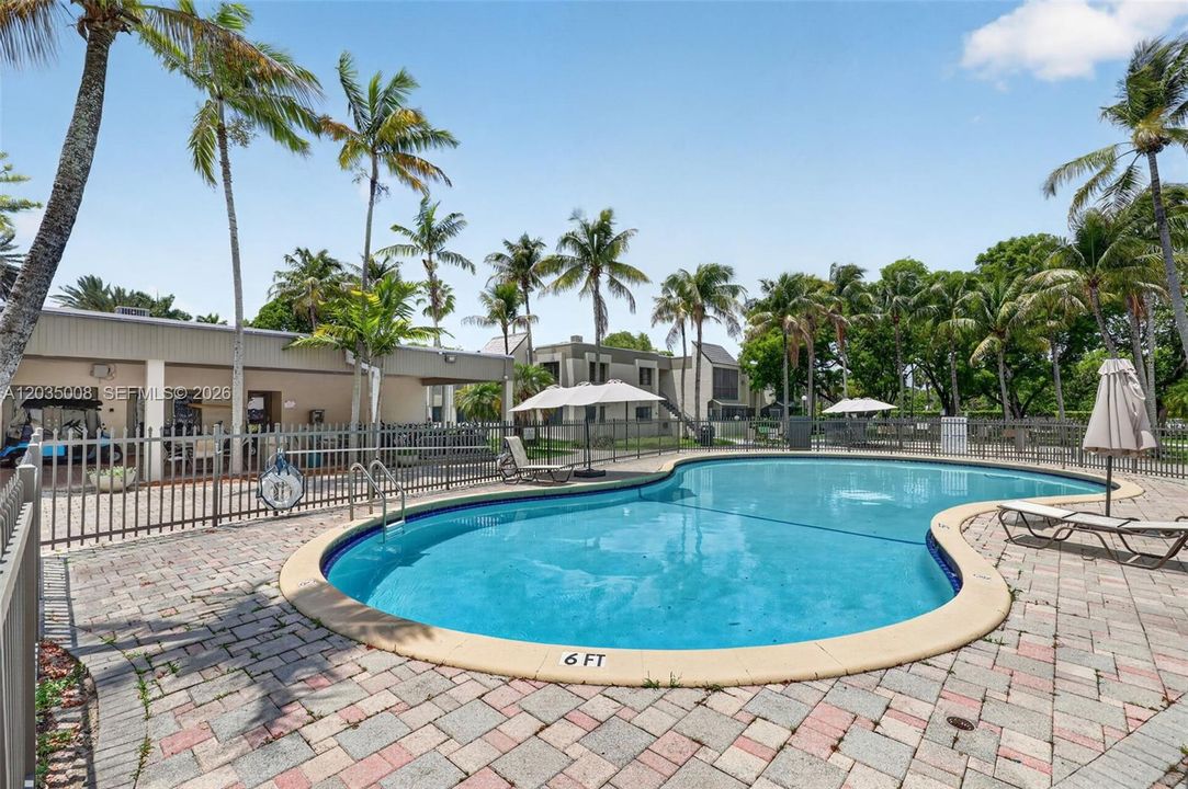 For Sale: $405,000 (3 beds, 2 baths, 1269 Square Feet)