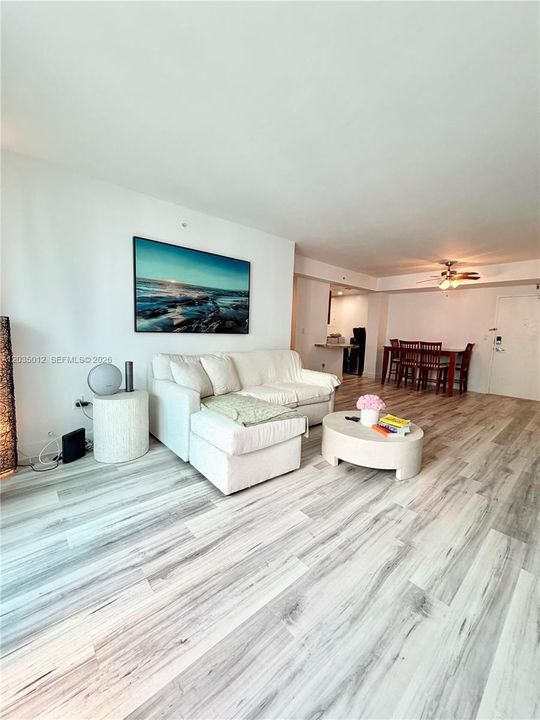 For Rent: $3,600 (2 beds, 2 baths, 1065 Square Feet)