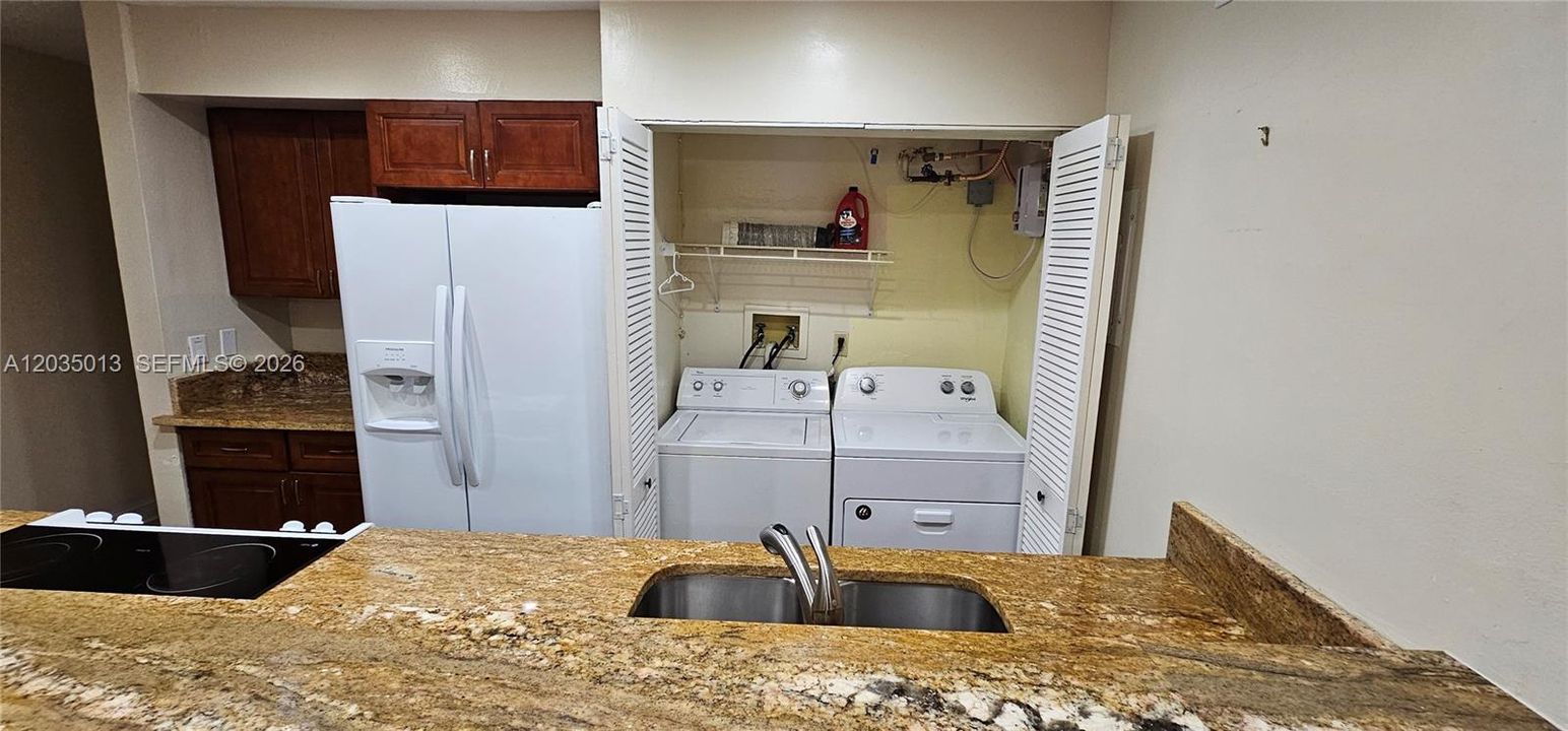 En Venta: $149,000 (2 camas, 2 baños, 920 Pies cuadrados)